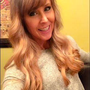 Meet your Posher, Elaina